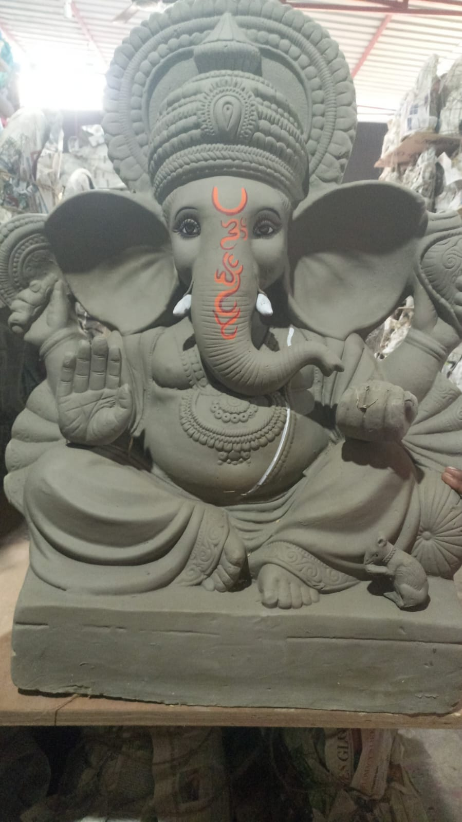 3 ft · community size clay Ganesha